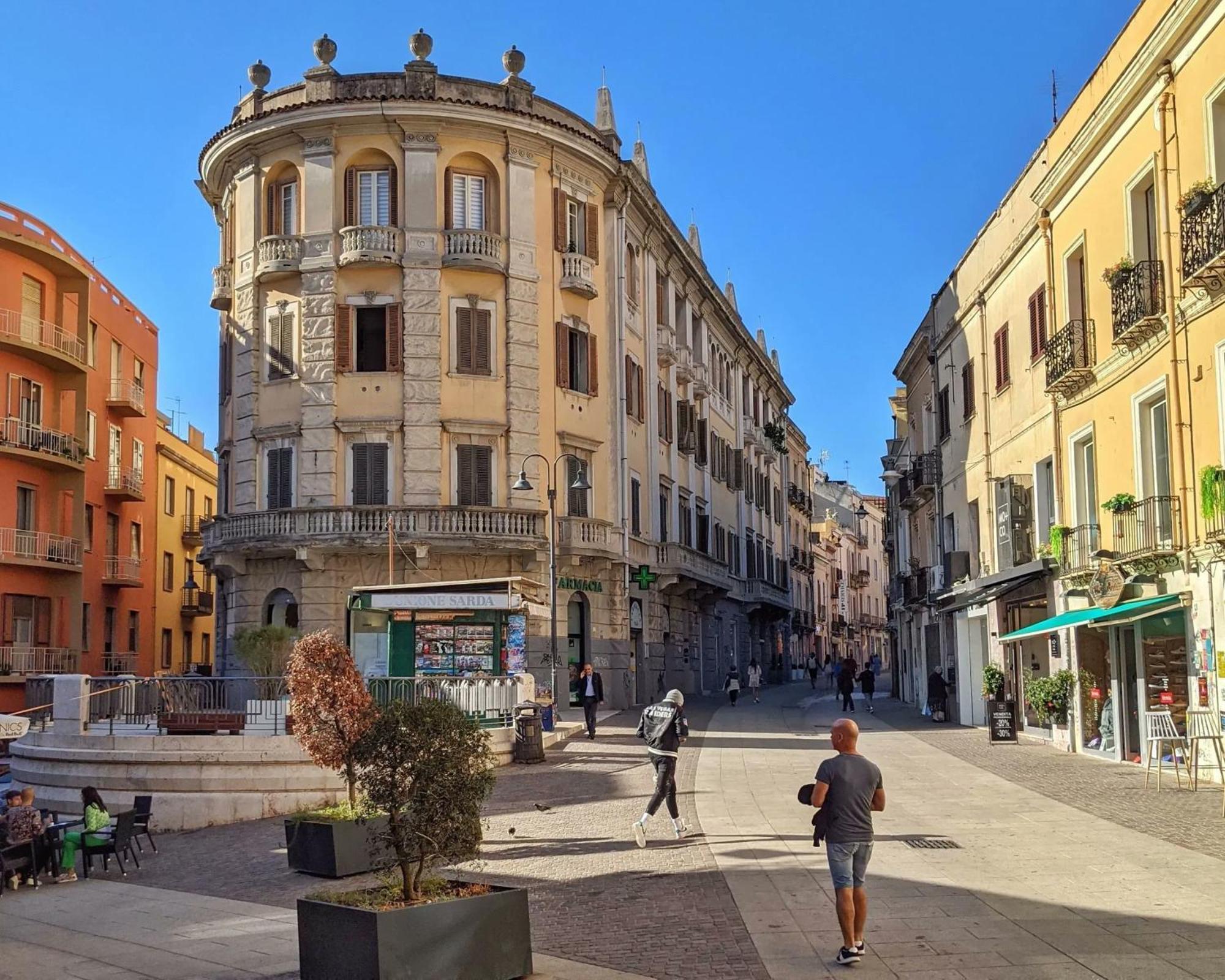 Pley Cagliari Boutique Rooms Exterior photo